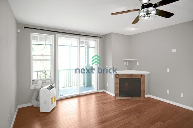Photo - "Charming 2-Bed, 2.5-Bath Retreat in Bothell - Spacious 1157 Sq Ft Haven!"