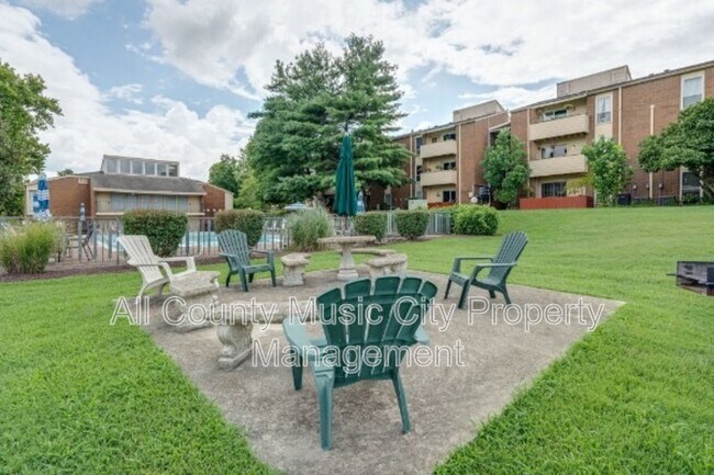 515 Basswood Ave Unit J92