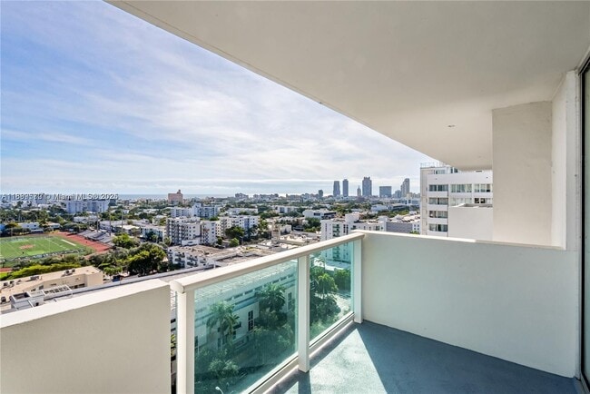 Photo - 1200 West Ave Unidad 1008