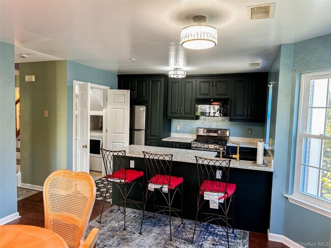 Photo - 29 Stone Creek Ln