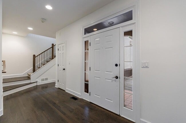 Photo - 3491 Roswell Rd NE