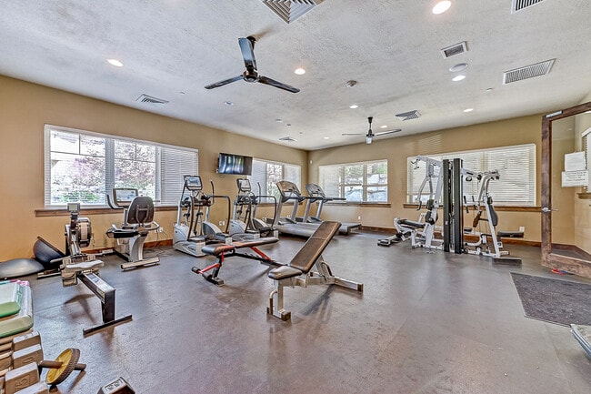 Photo - 13384 Alexis Dr