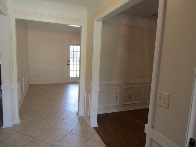 Photo - 1382 Coalition Cir
