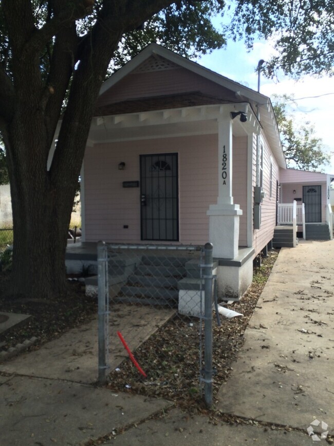Building Photo - 1820 Agriculture St Unit 1820A Agriculture St. Rental