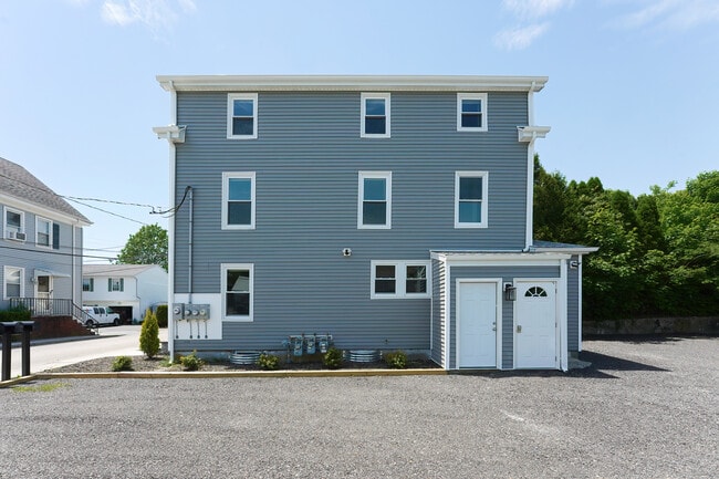 Photo - 71 Saint Elizabeth St