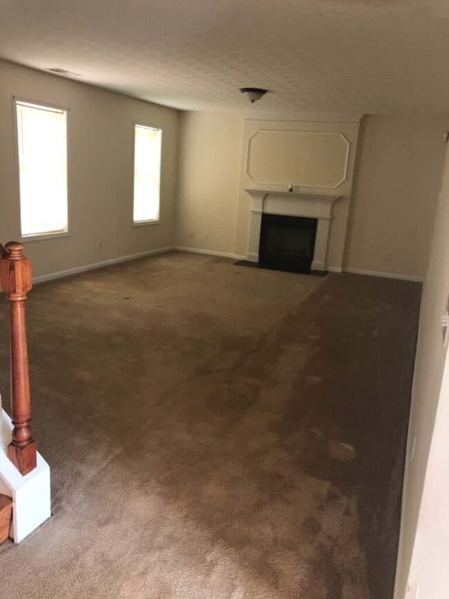 Photo - 2489 Tolliver Dr