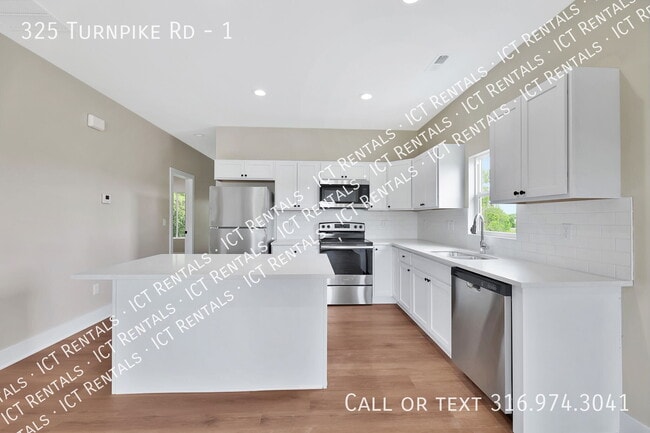 325 Turnpike Rd