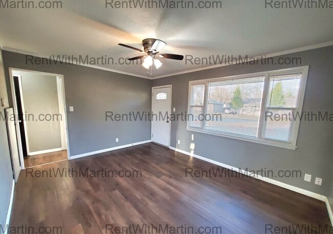 Photo - FOR RENT- 2 bed near University/Lark Brewi...