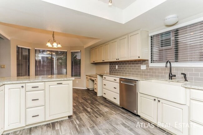 Photo - 10332 N Cape Fear Ln