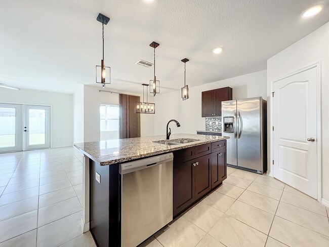 Photo - 106 St Thomas Dr