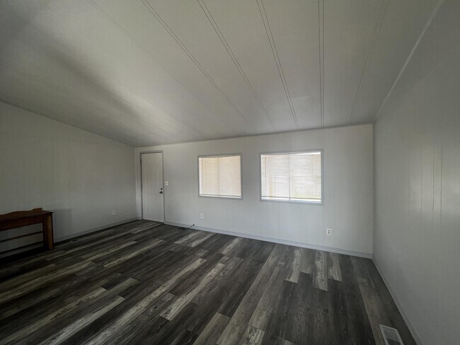 Photo - 667 Cherry Blossom Ln