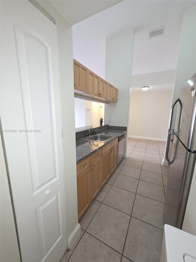 Photo - 10451 SW 157th Pl Unit 305