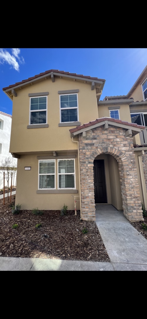 Building Photo - Provence Townhomes - Natomas