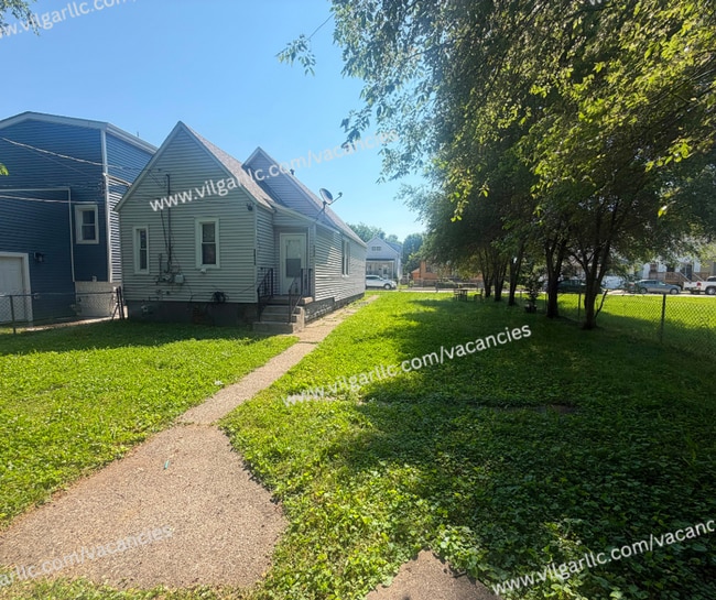 5634 Claude Ave