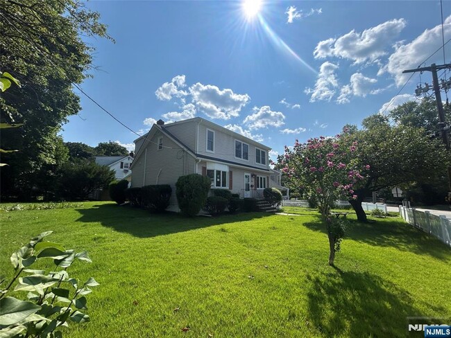 Building Photo - 380 Milford Ave.