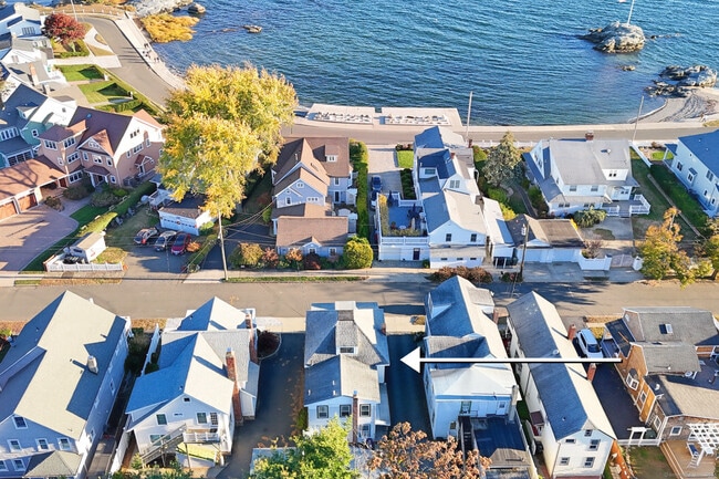 Photo - 14 Blackall Rd Unit 1