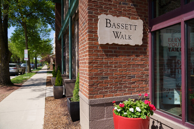 Bassett Walk - Bassett Walk Apartments