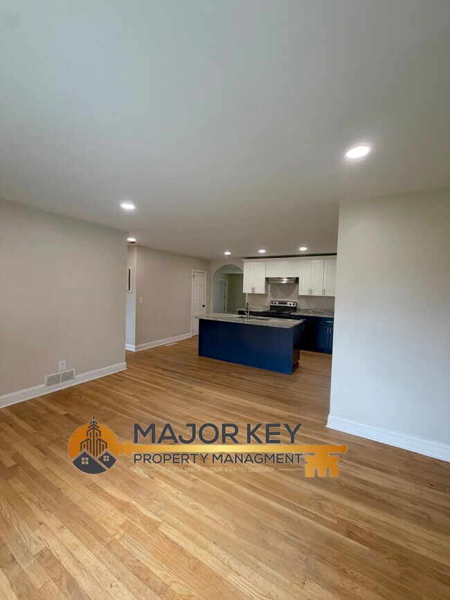 4178 Suzanne Ln