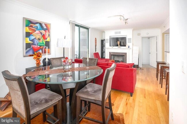 Photo - 414 Water St Unit 2315