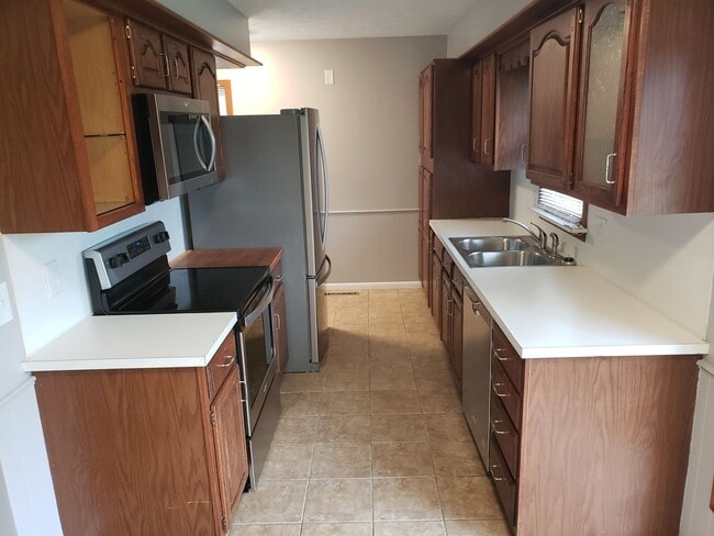 Photo - 3 bed 2 bath Newly Remodeled