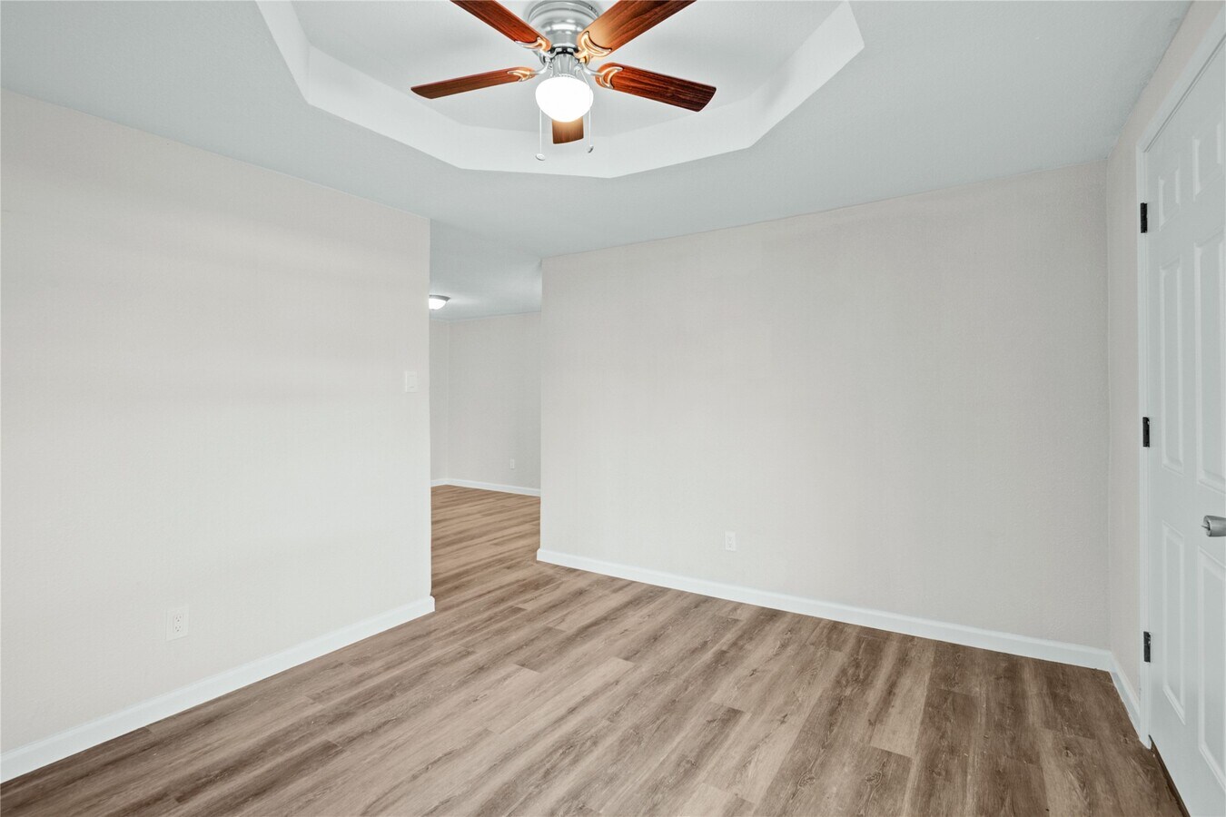 Photo - 207 E Bernard St