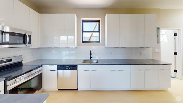 Building Photo - 3 bedroom in Brooklyn NY 11229 Unit 2B Rental