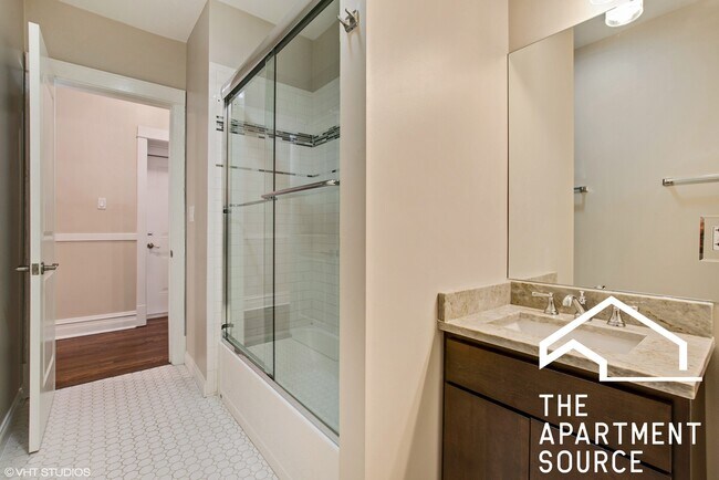 Photo - 1806 N Sheffield Ave Unidad 1