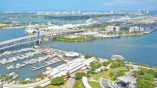 Photo - 253 NE 2nd St Unidad 2309