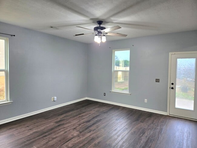 Photo - 3222 Alexandria Dr