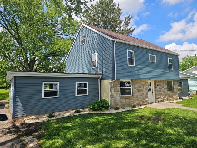 Building Photo - 1000 Timpe Rd Unit #1 Timpe Rental