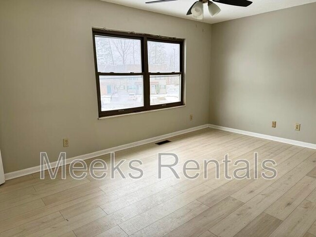 Photo - 205 Fairway Gardens Dr