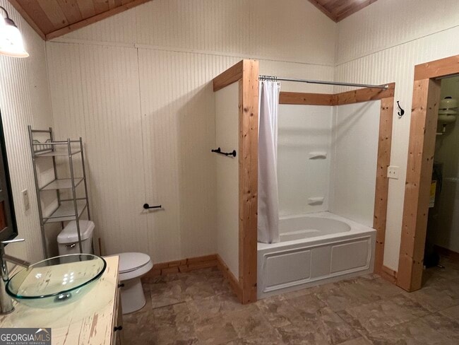 Photo - 92 Bleckley Dr