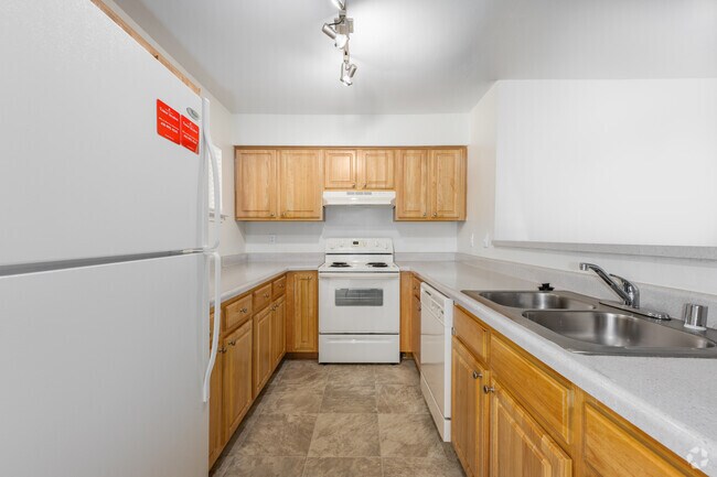 2BR, 1BA - 953SF