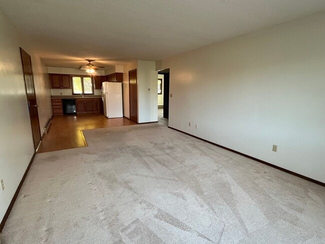 615 6th St NE Unit 7