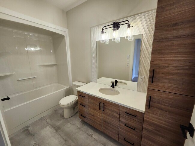 Photo - 180 Hillsborough Rd Unit 203