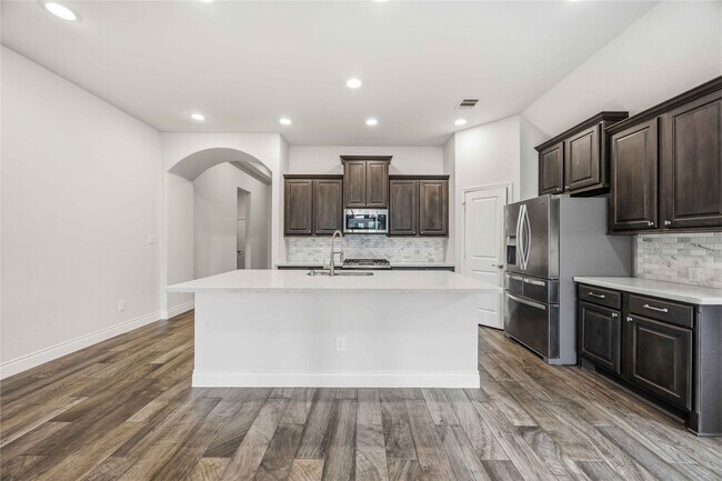 Photo - 9314 Eckert Rd
