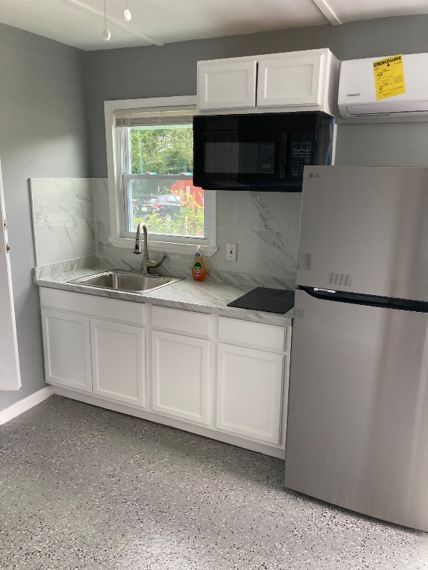 Photo - 165 Randall Ave