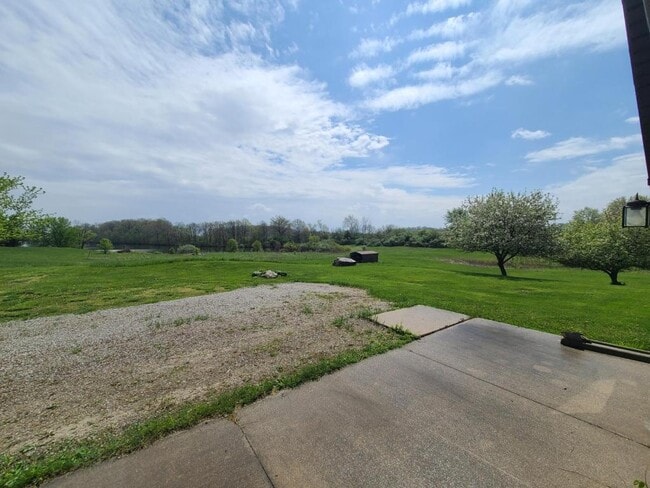 Photo - 16924 Amstutz Rd
