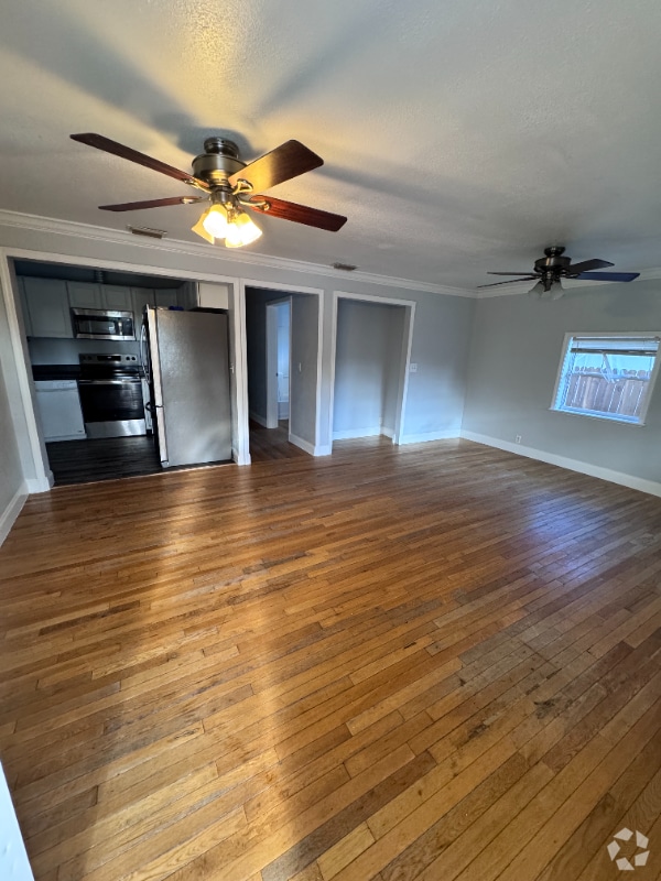 Building Photo - 1517 S Washington Ave Rental