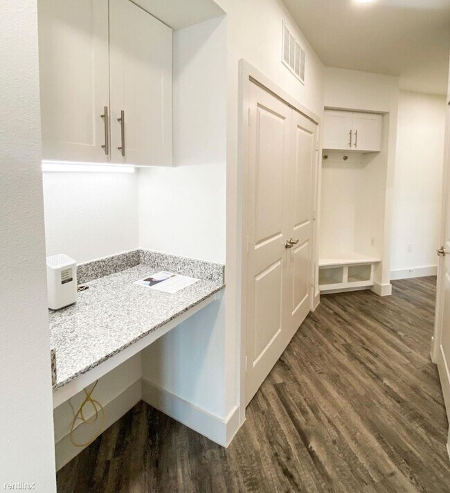 Photo - 2 br, 2 bath Condo - 2352 Westinghouse Rd ...