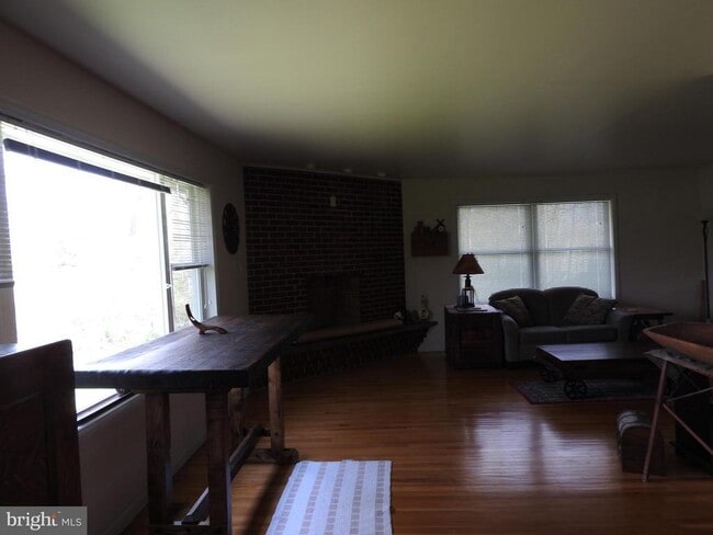 Photo - 2711 Bel Pre Rd