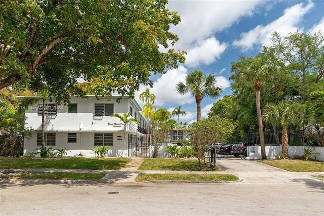 Building Photo - 645 NE 77th St Unit 2