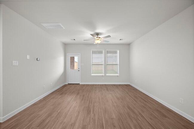 Photo - 21134 Armstrong County Dr