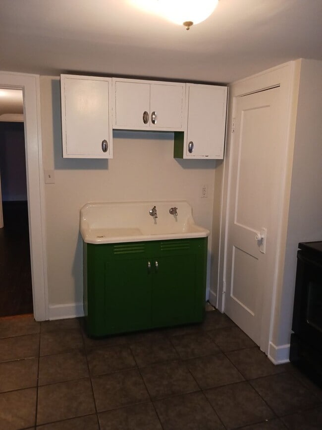 Photo - 173 Upland Avenue Unit 171 Upland 3rd floor