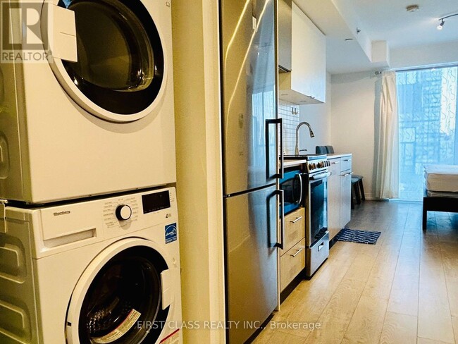 Photo - 251 Jarvis St Unit 1801