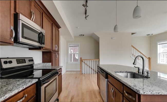 Photo - 1325 Porter St Unidad B