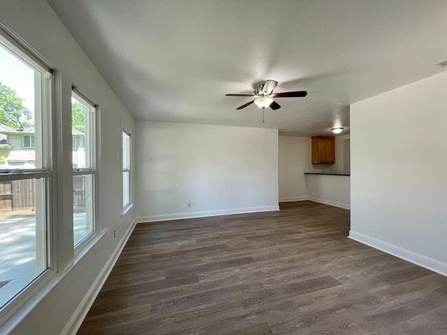 Photo - Third Street, 1769-1773A Unit 1773