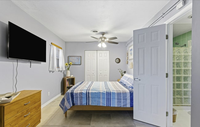 Photo - 1811 Eastern Dr Unit 1811 Eastern Dr.