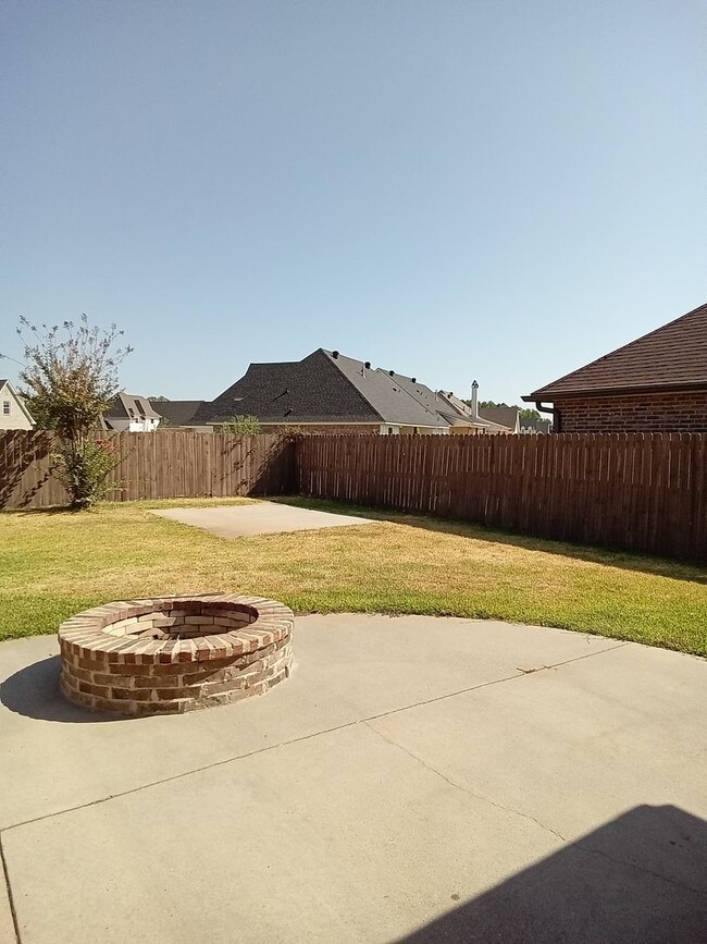 Photo - Benton Beauty