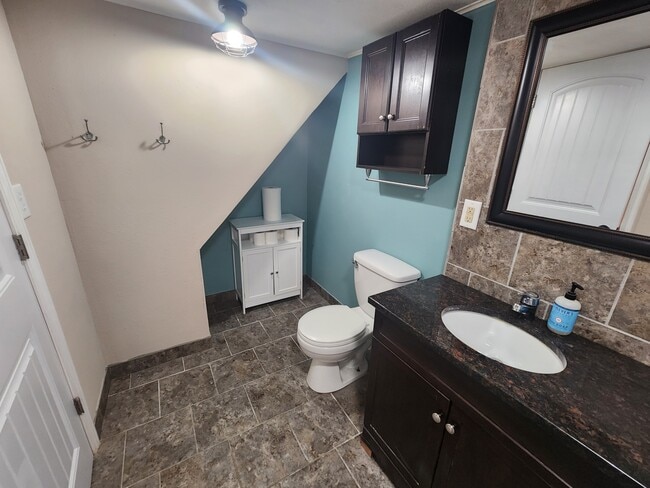 Photo - 111 Orchard St